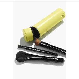 🆕 chanel 🤩limited edition🤩 code couleur brush set (yellow)